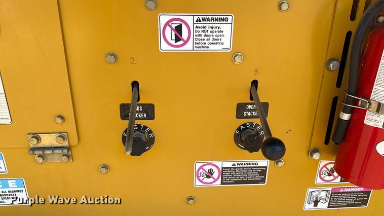 image for item DO1264 Screen Machine Industries Spyder 514TS screening plant