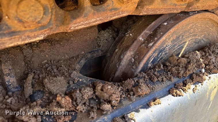 image for item DO1264 Screen Machine Industries Spyder 514TS screening plant