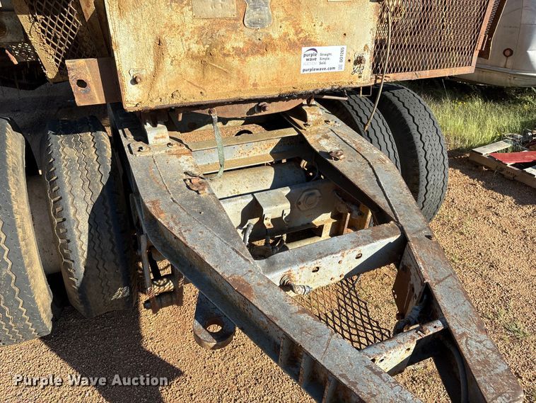 image for item DO1265 Cedarapids crushing plant