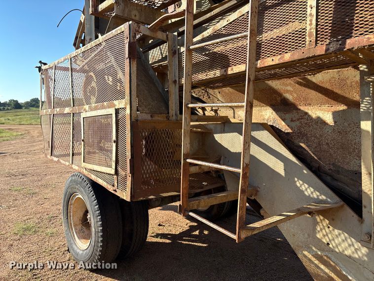 image for item DO1265 Cedarapids crushing plant