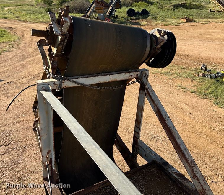 image for item DO1265 Cedarapids crushing plant