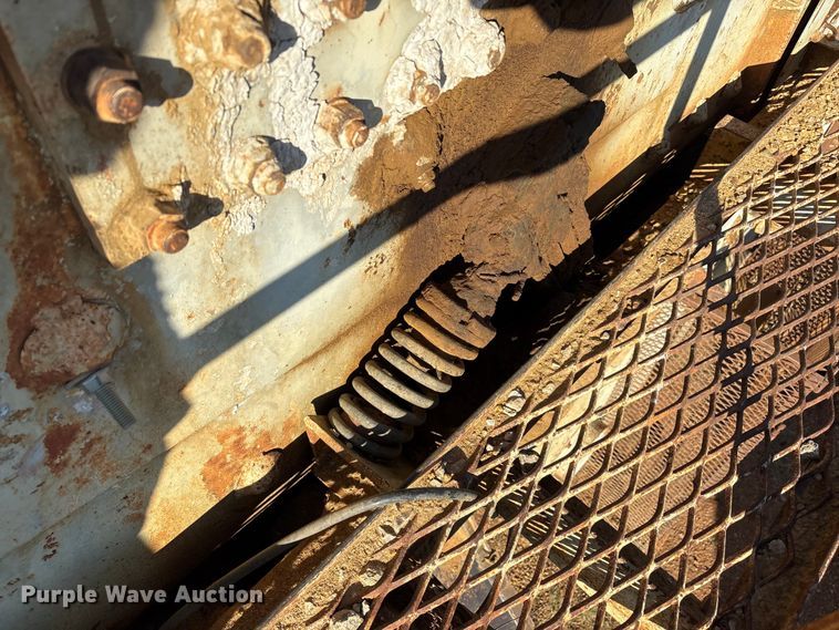 image for item DO1265 Cedarapids crushing plant