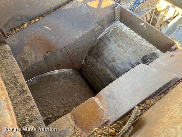 image for item DO1265 Cedarapids crushing plant