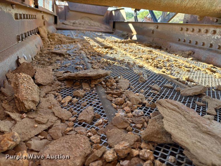 image for item DO1265 Cedarapids crushing plant