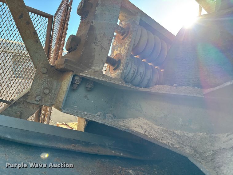 image for item DO1265 Cedarapids crushing plant