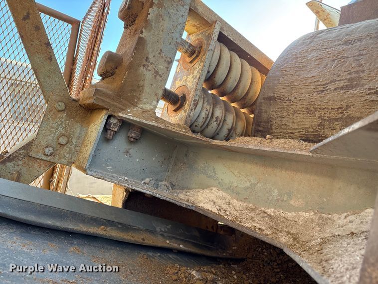 image for item DO1265 Cedarapids crushing plant