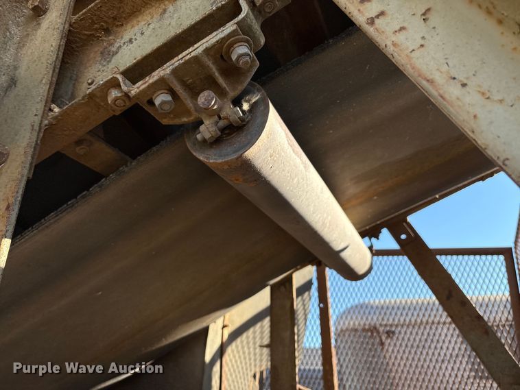 image for item DO1265 Cedarapids crushing plant