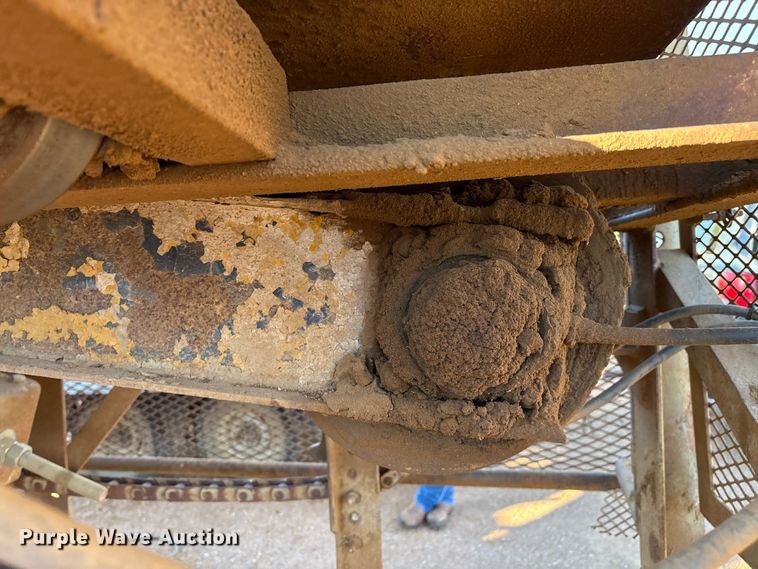 image for item DO1265 Cedarapids crushing plant