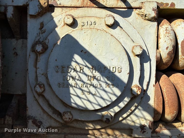 image for item DO1265 Cedarapids crushing plant