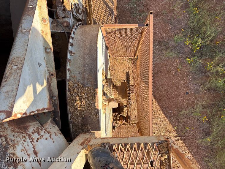 image for item DO1265 Cedarapids crushing plant
