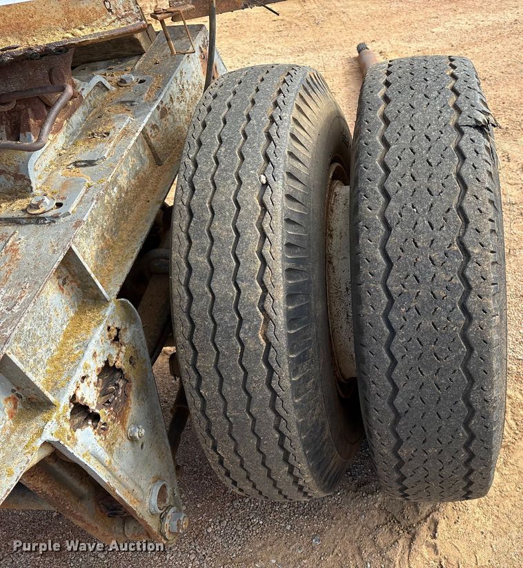 image for item DO1265 Cedarapids crushing plant