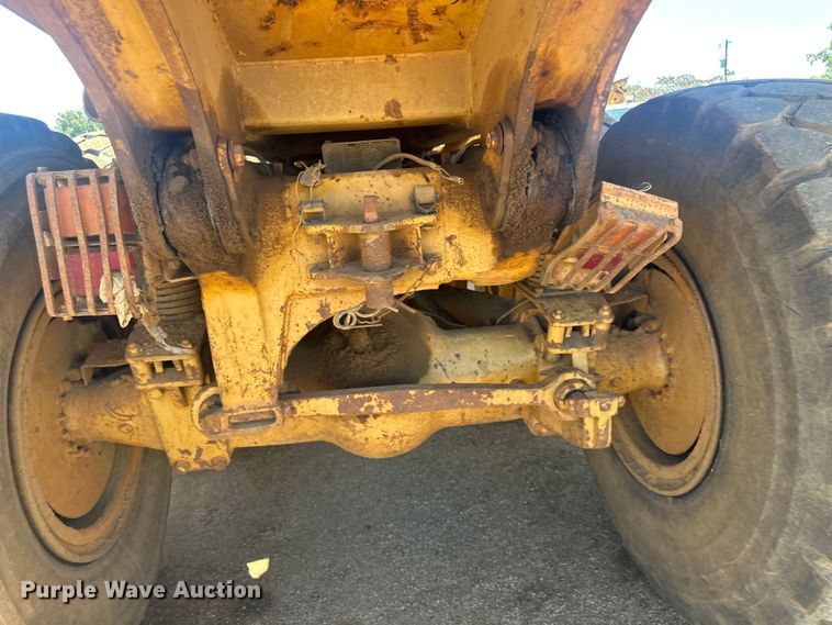 image for item DO1267 1993 Caterpillar D250D articulated haul truck