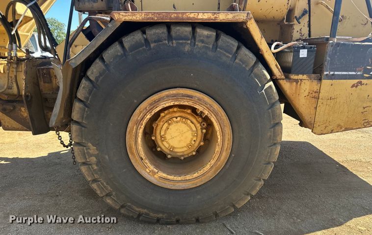 image for item DO1267 1993 Caterpillar D250D articulated haul truck