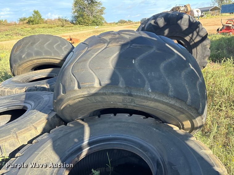 image for item DO1268 (13) tires