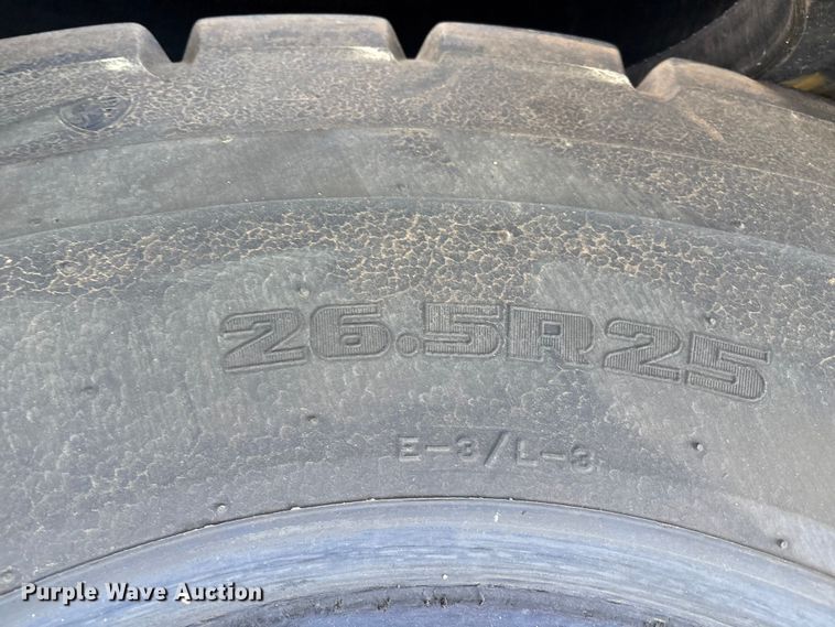 image for item DO1268 (13) tires
