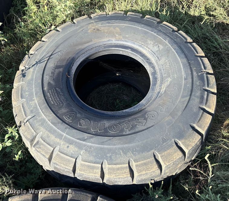 image for item DO1268 (13) tires