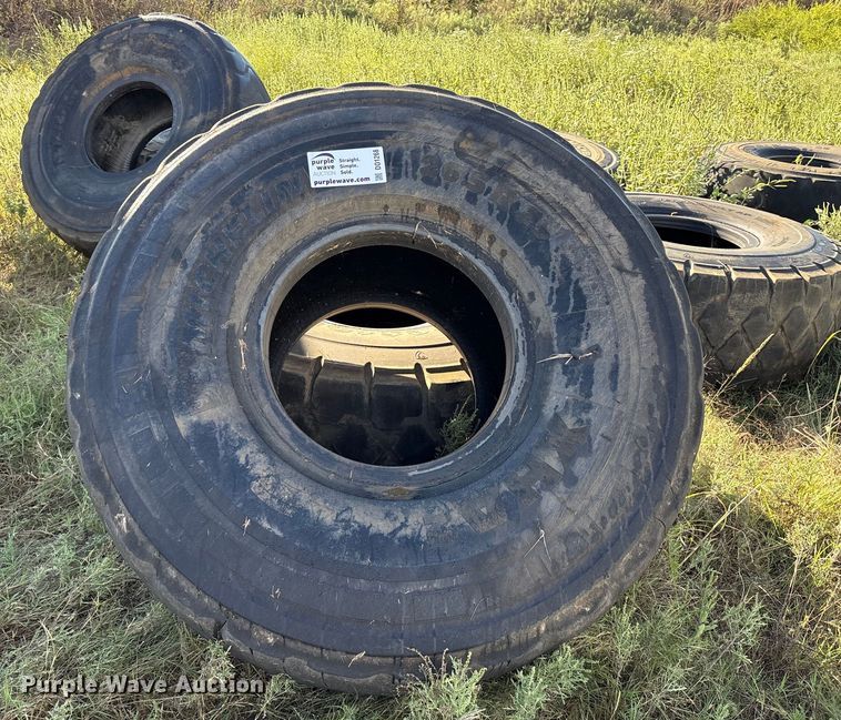 image for item DO1268 (13) tires