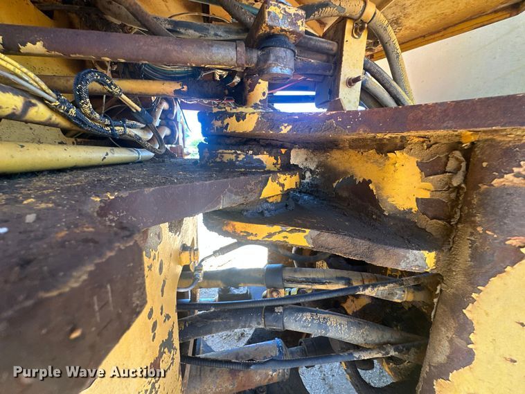 image for item DO1270 1986 Dresser 520B wheel loader