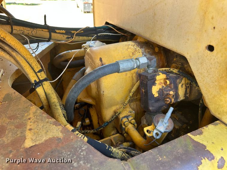 image for item DO1270 1986 Dresser 520B wheel loader