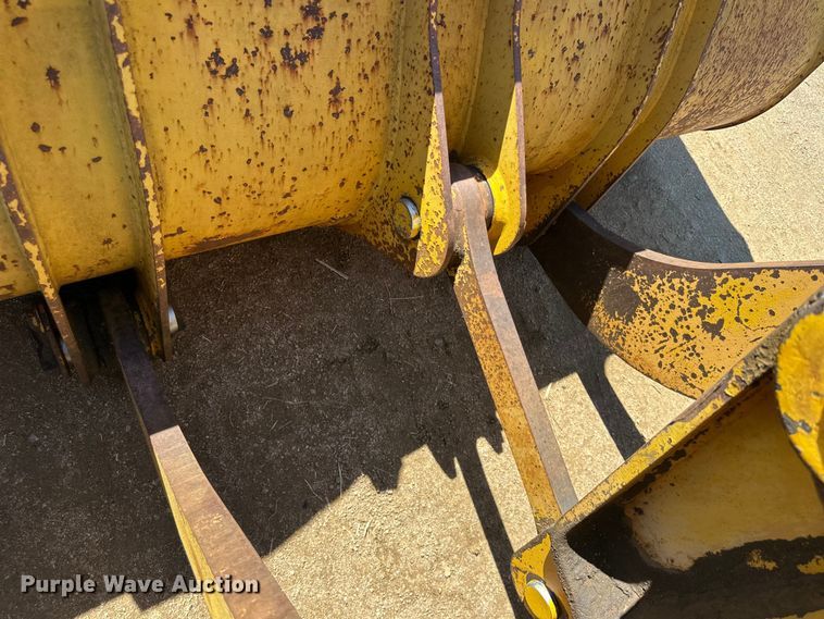 image for item DO1270 1986 Dresser 520B wheel loader