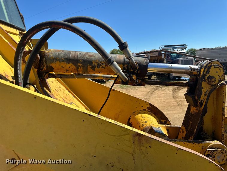 image for item DO1270 1986 Dresser 520B wheel loader
