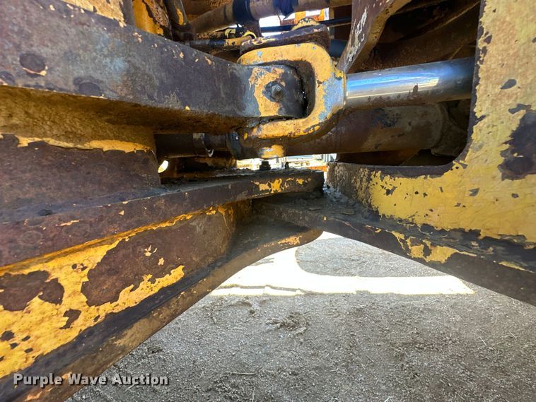 image for item DO1270 1986 Dresser 520B wheel loader