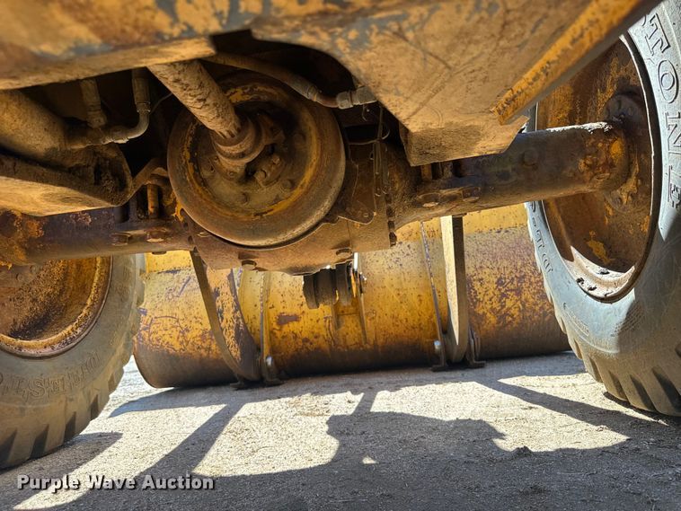 image for item DO1270 1986 Dresser 520B wheel loader