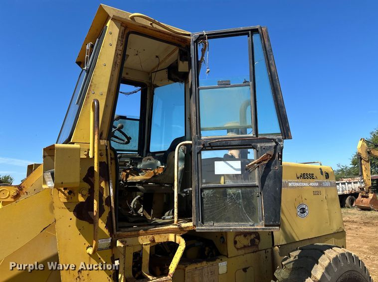 image for item DO1270 1986 Dresser 520B wheel loader