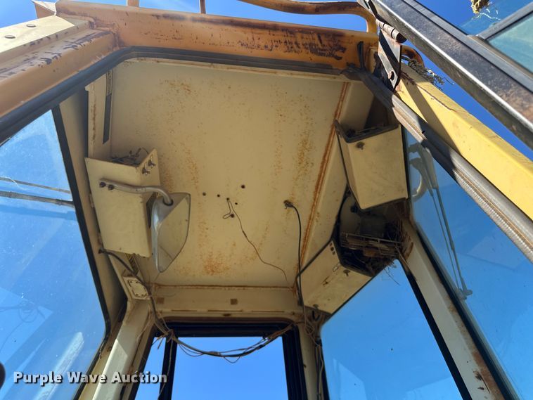 image for item DO1270 1986 Dresser 520B wheel loader