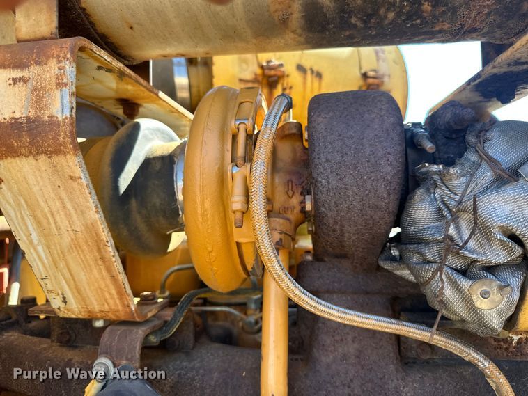 image for item DO1270 1986 Dresser 520B wheel loader