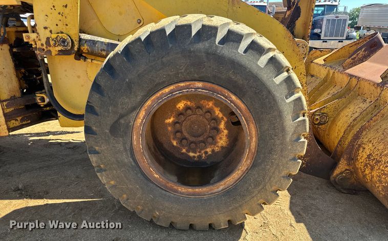 image for item DO1270 1986 Dresser 520B wheel loader