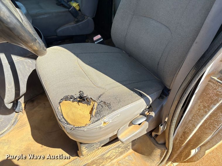 image for item DO1271 2000 Ford E250 van