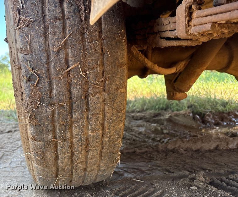 image for item DO1271 2000 Ford E250 van