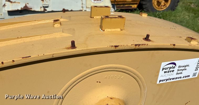 image for item DO1272 Caterpillar 320 boom