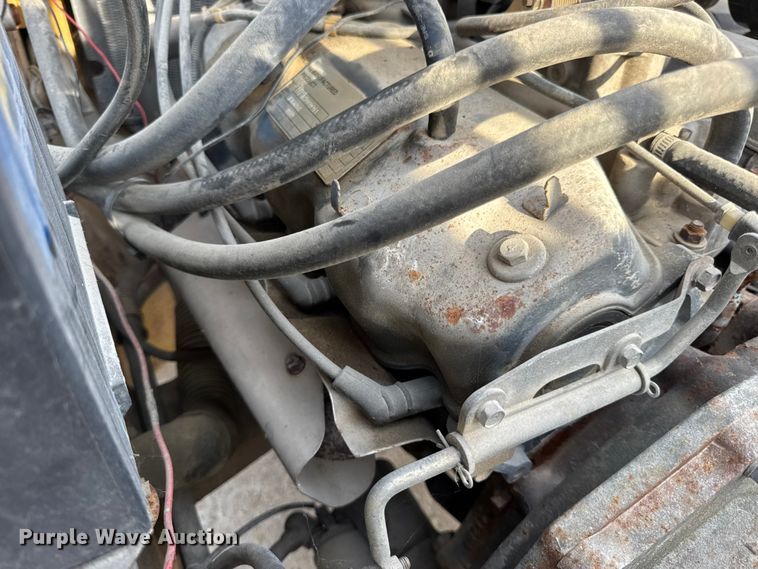 image for item DO2253 Caterpillar GPL40 forklift