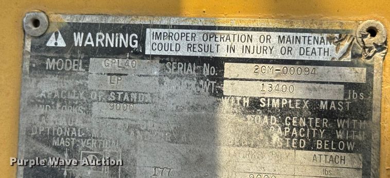 image for item DO2253 Caterpillar GPL40 forklift