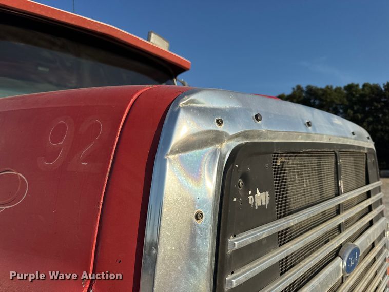 image for item DO2255 1992 Ford L8000 dump truck