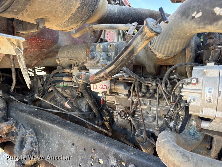 image for item DO2255 1992 Ford L8000 dump truck