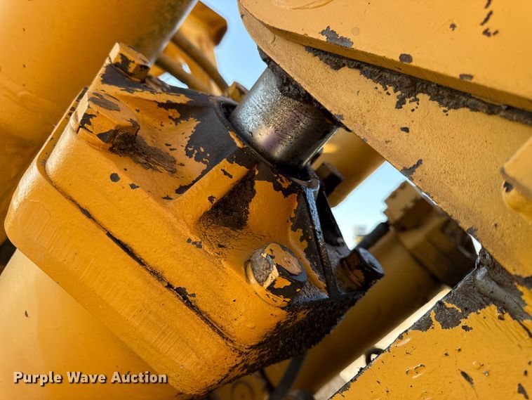 image for item DO2256 1973 Caterpillar D9G dozer