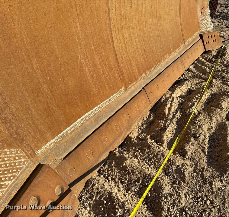 image for item DO2256 1973 Caterpillar D9G dozer