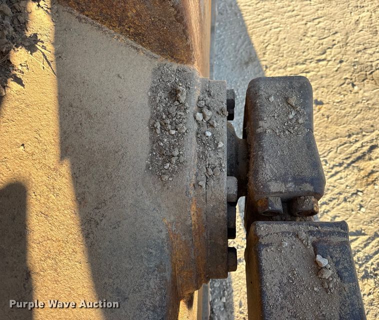 image for item DO2256 1973 Caterpillar D9G dozer