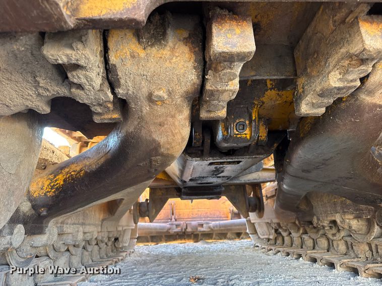 image for item DO2256 1973 Caterpillar D9G dozer