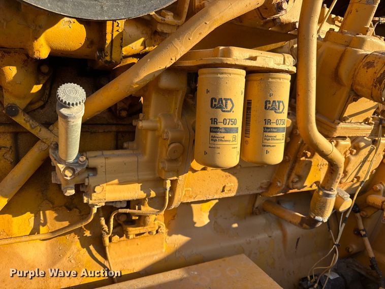 image for item DO2256 1973 Caterpillar D9G dozer