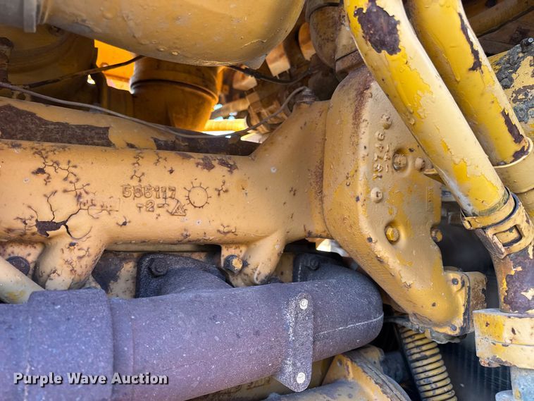 image for item DO2256 1973 Caterpillar D9G dozer