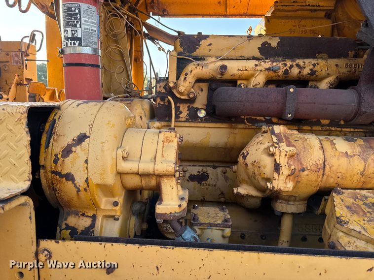 image for item DO2256 1973 Caterpillar D9G dozer