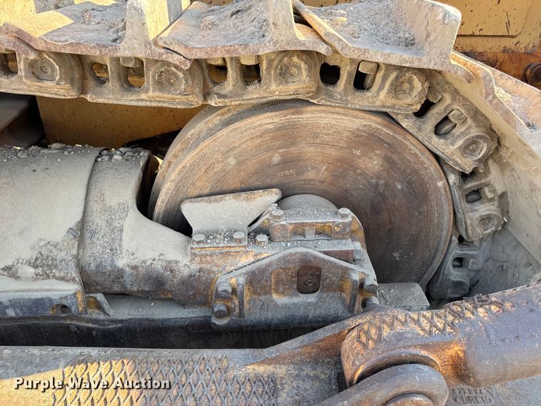 image for item DO2256 1973 Caterpillar D9G dozer