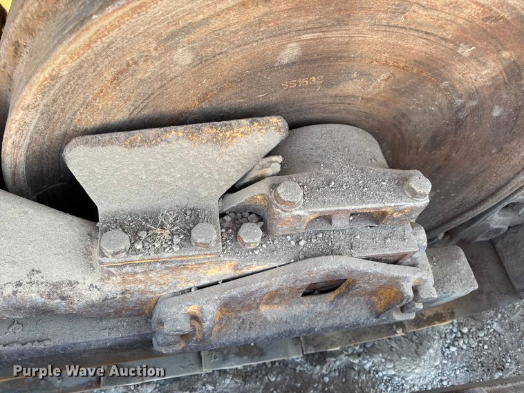 image for item DO2256 1973 Caterpillar D9G dozer