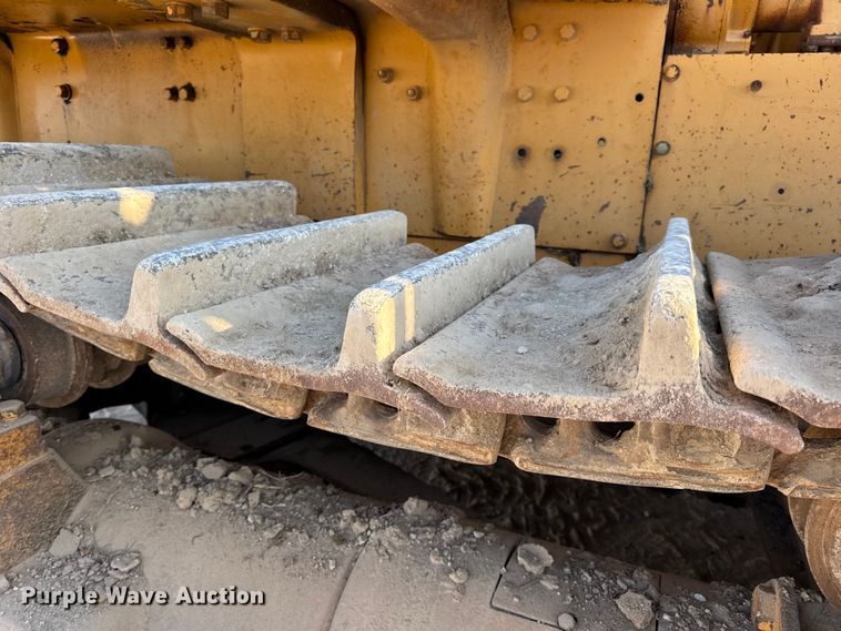 image for item DO2256 1973 Caterpillar D9G dozer