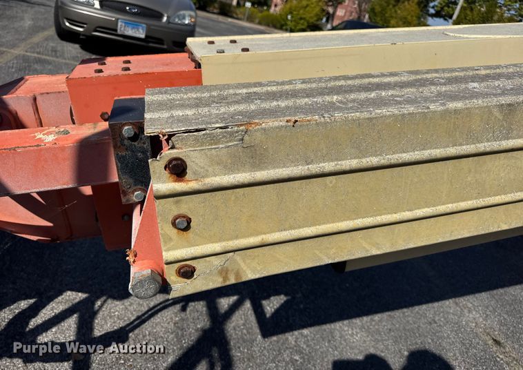 image for item DO2260 2000 JLG 600S boom lift