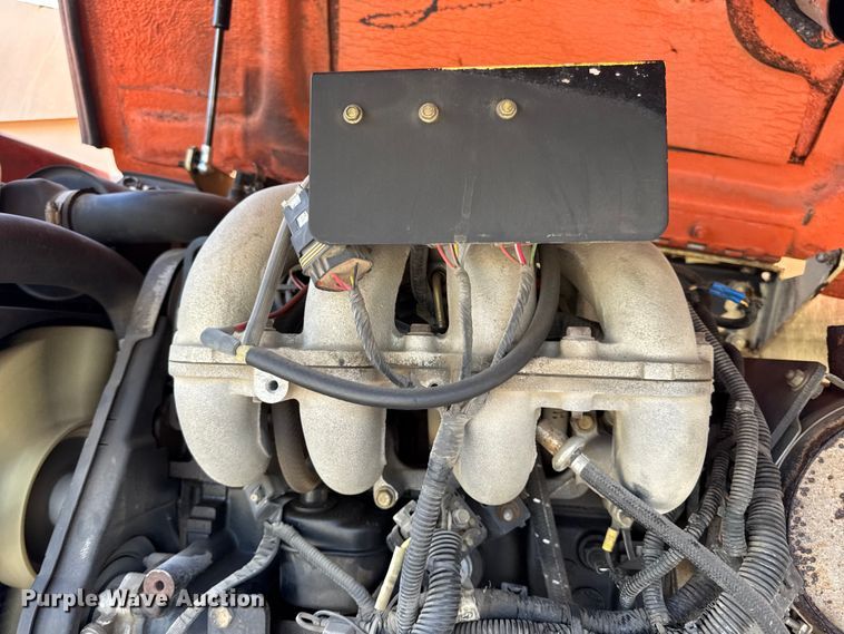 image for item DO2260 2000 JLG 600S boom lift